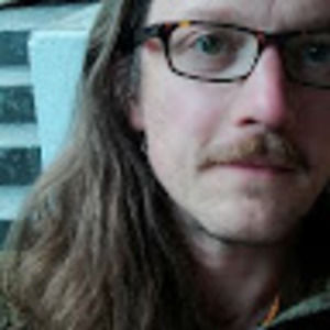 Meet your Posher, Derek